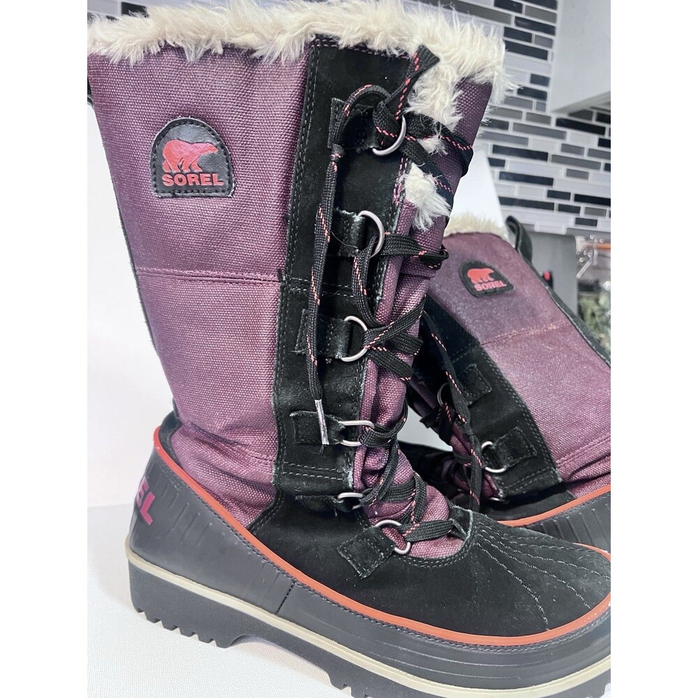 Sorel Women's Faux  Fur Trim Lace Up Snow Boots Lined Insulated Winter Boots